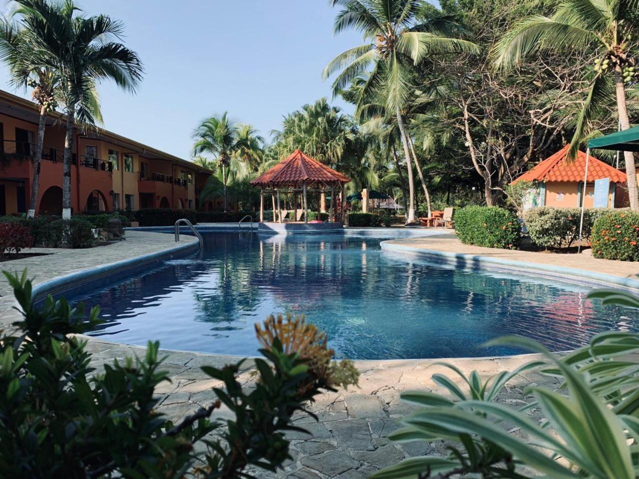 Getaways At Pueblo Real Quepos Exterior foto