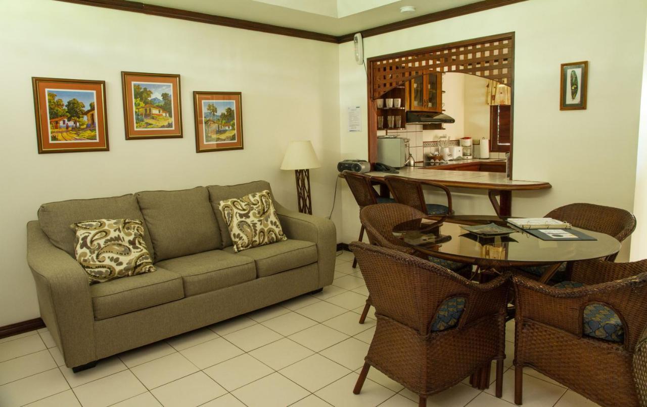 Getaways At Pueblo Real Quepos Exterior foto